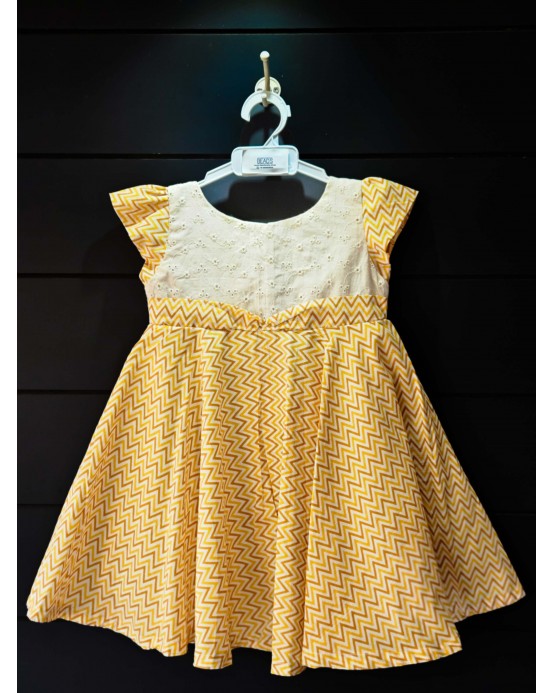 HAND MADE COTTON FROCK  ( 1 Year)
