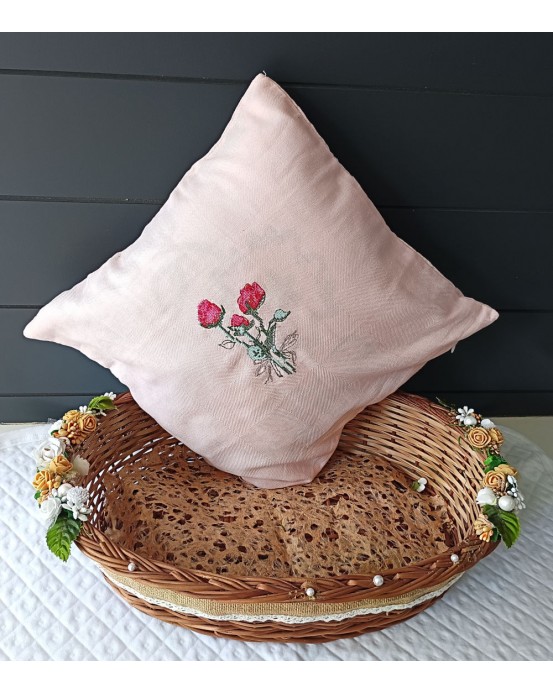 Embroideried cushion cover 16x16
